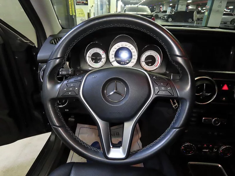 Mercedes-Benz GLK-Class