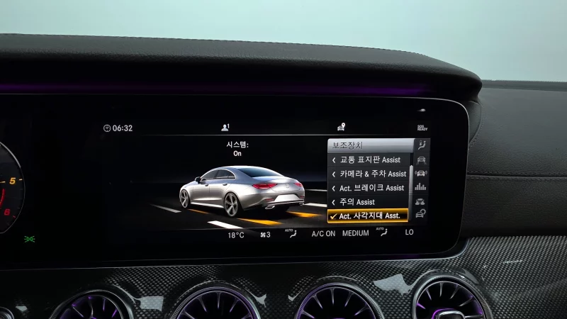 Mercedes-Benz CLS-Class