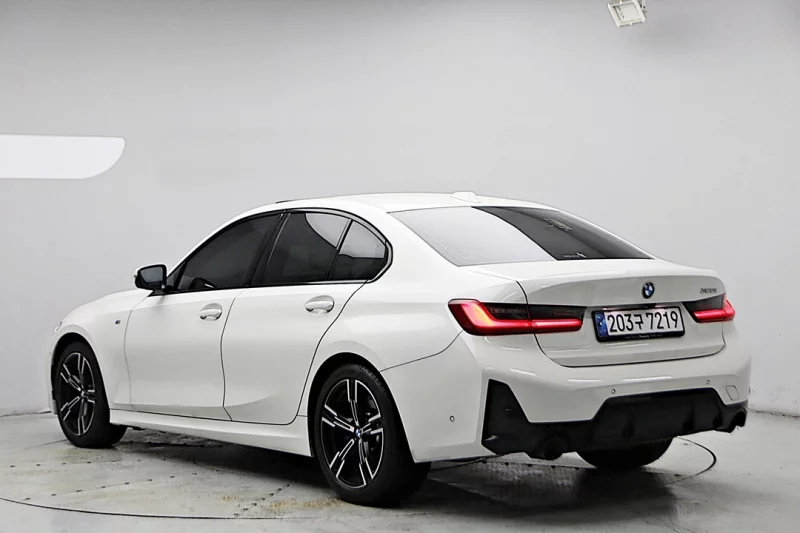 BMW 3-Series