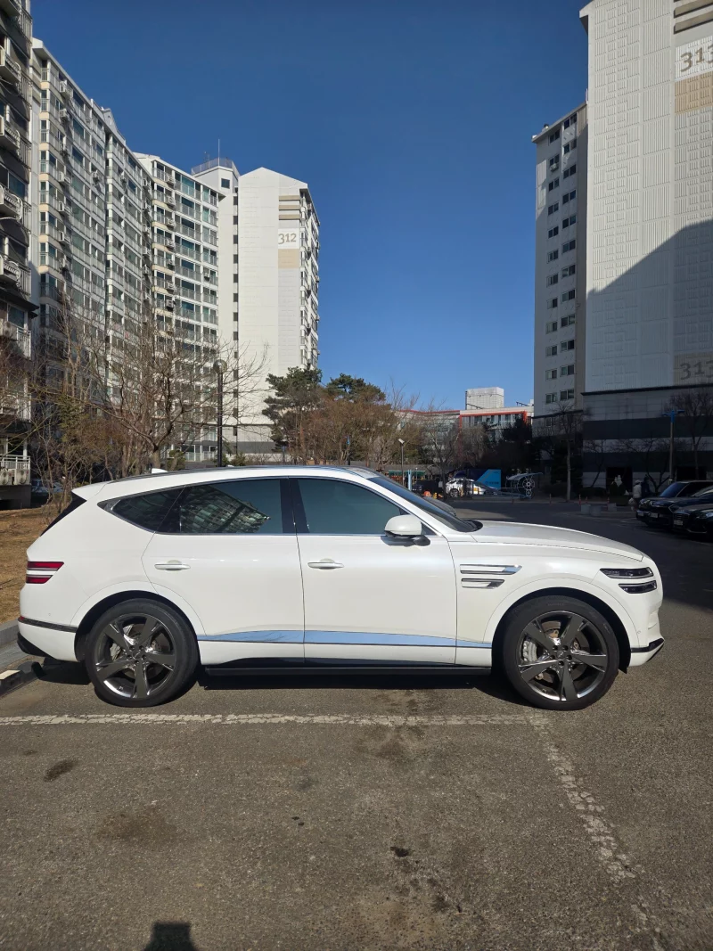 Genesis GV80