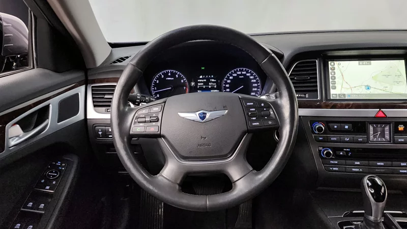 Hyundai Genesis
