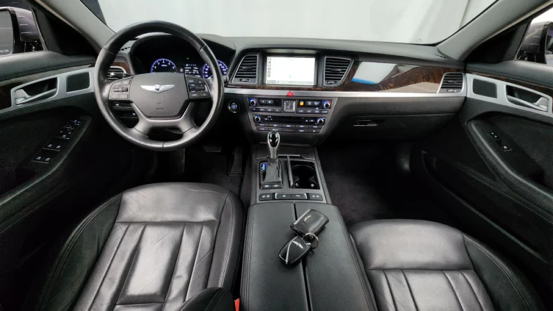 Hyundai Genesis