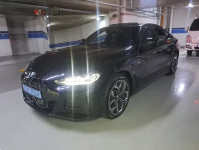 BMW i4