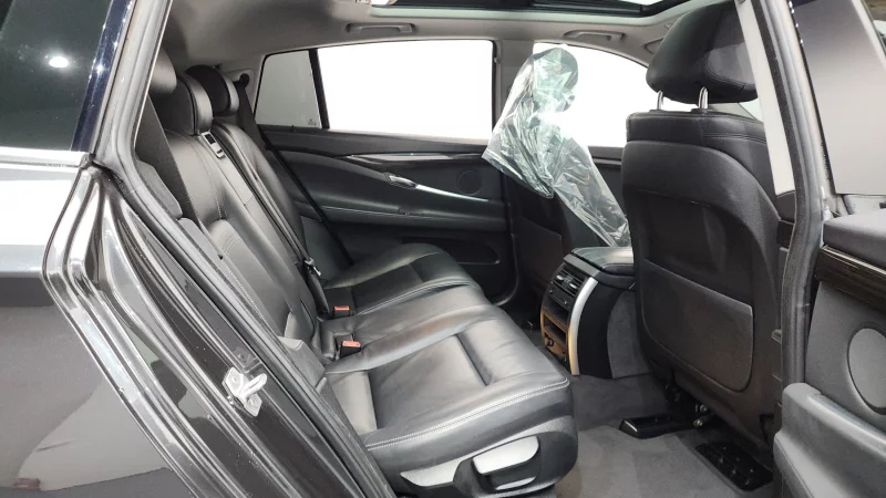 BMW 5-Series Gran Turismo