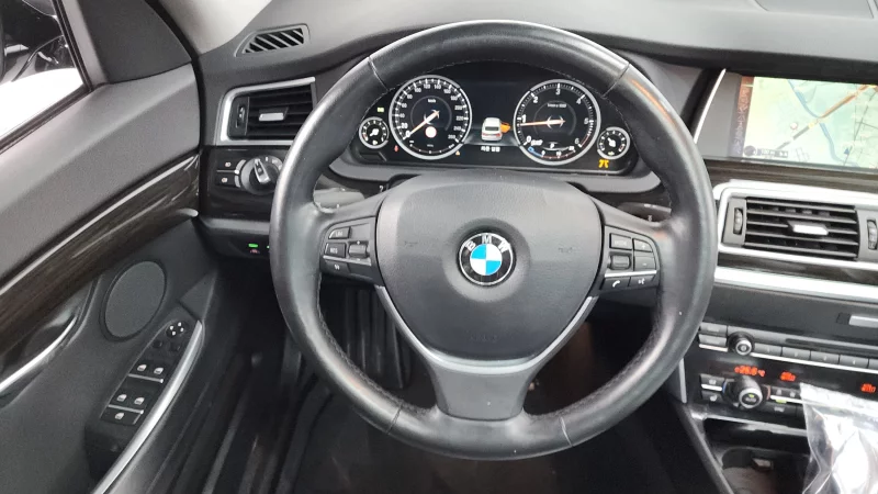 BMW 5-Series Gran Turismo