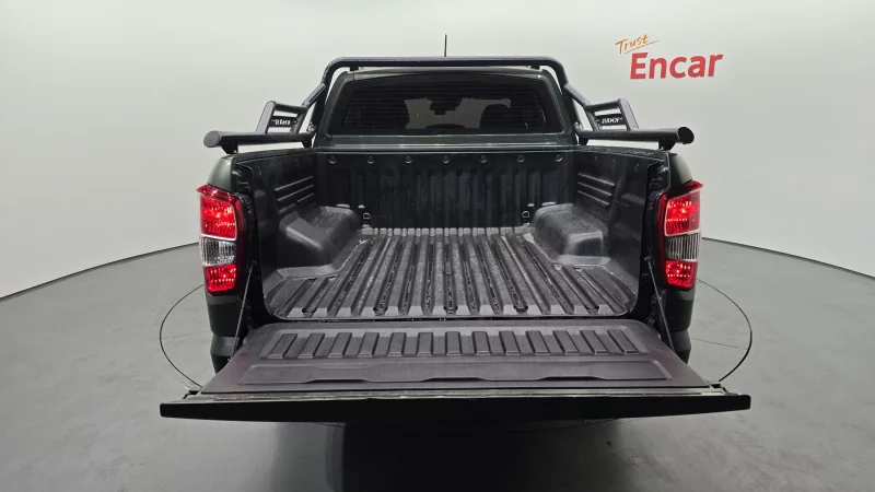 SsangYong Rexton Sports Khan