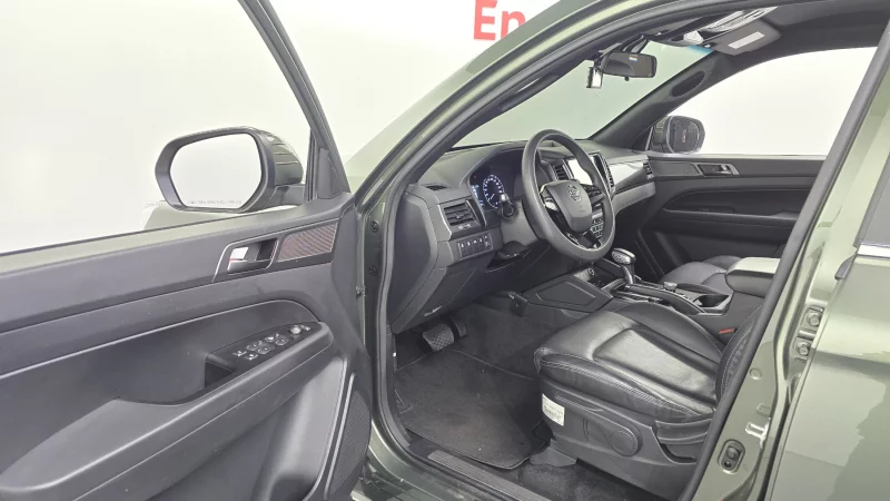 SsangYong Rexton Sports Khan