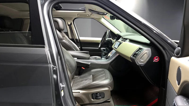 Land Rover RANGE ROVER SPORT