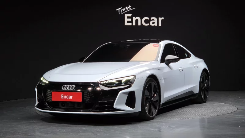 Audi E-TRON GT