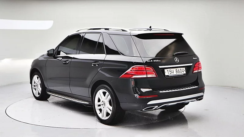 Mercedes-Benz GLE-Class