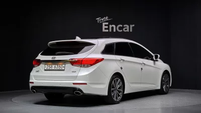 Hyundai I40