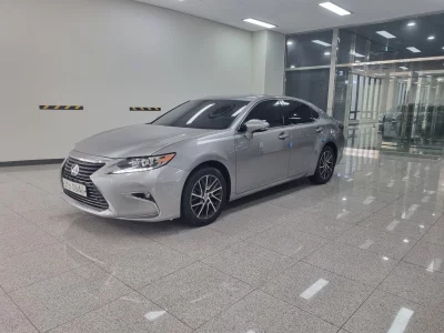 Lexus ES350