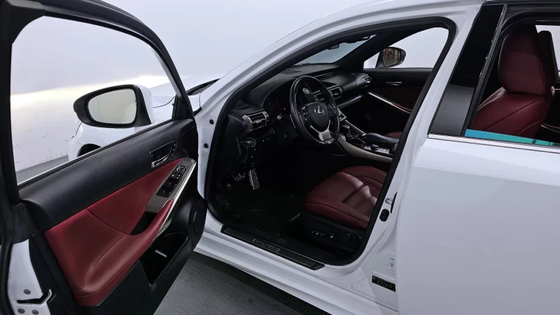 Lexus IS250