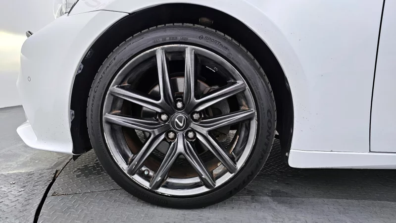 Lexus IS250
