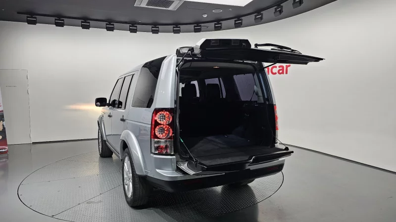 Land Rover DISCOVERY