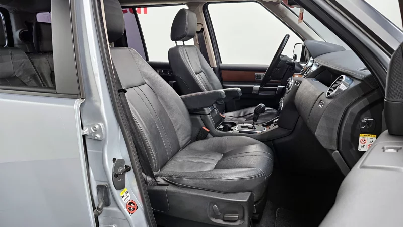 Land Rover DISCOVERY