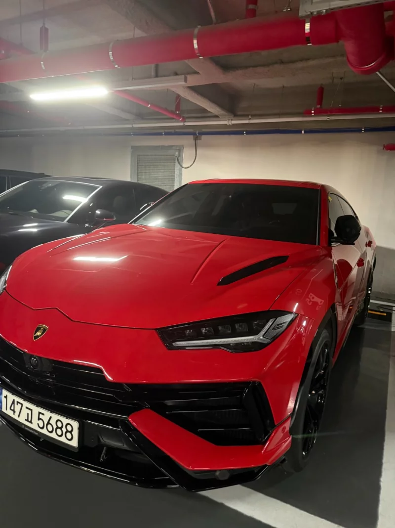 Lamborghini URUS