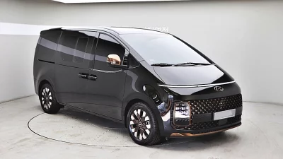 Hyundai Staria
