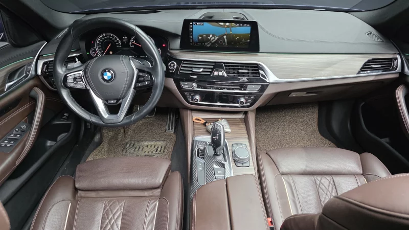 BMW 5-Series