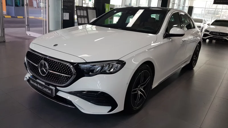 Mercedes-Benz E-Class
