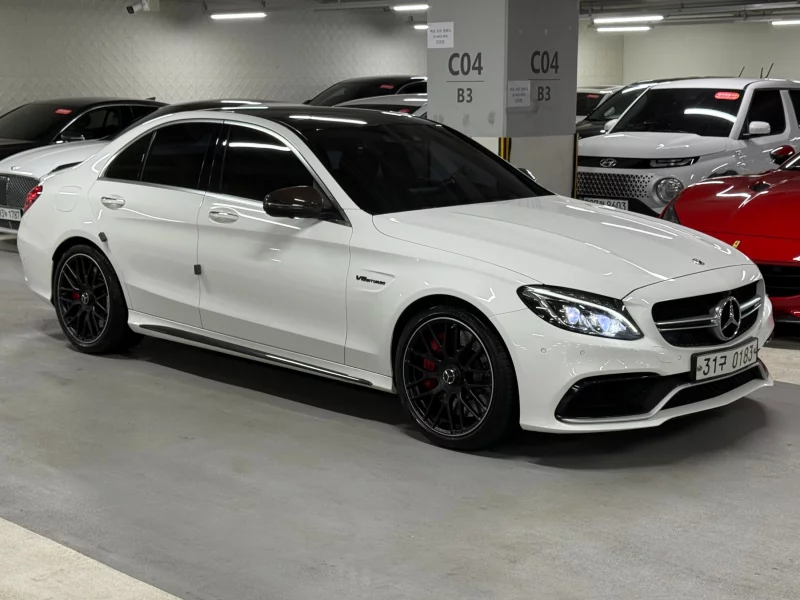 Mercedes-Benz C-Class