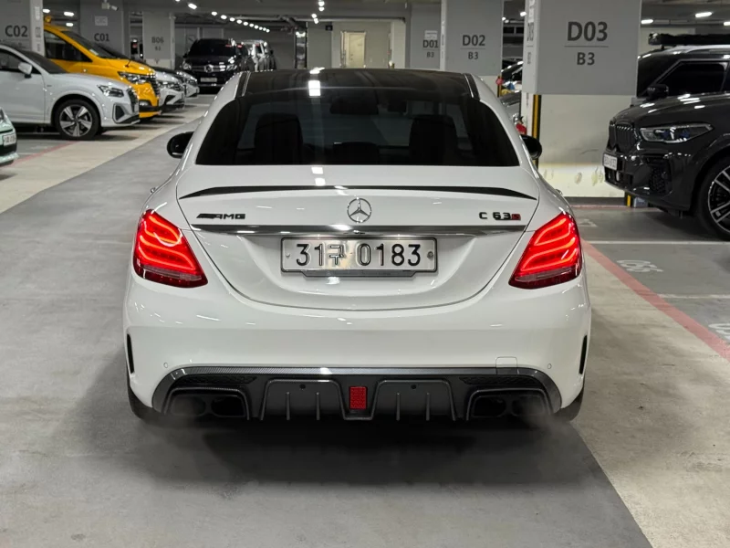 Mercedes-Benz C-Class