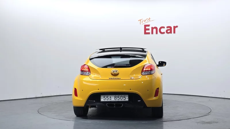 Hyundai Veloster