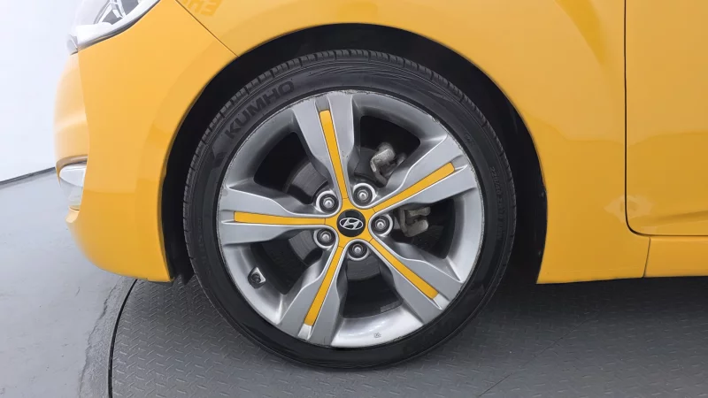 Hyundai Veloster