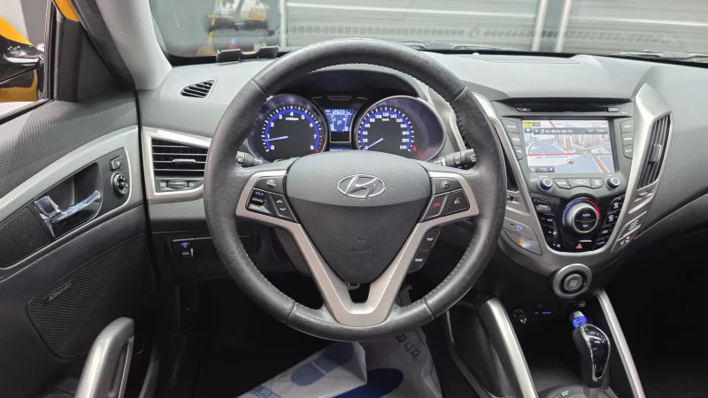 Hyundai Veloster