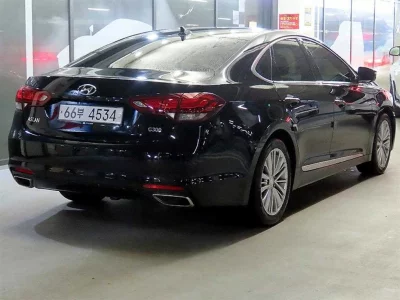 Hyundai Aslan