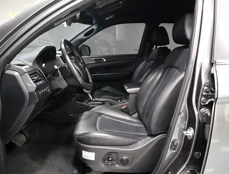 SsangYong Rexton Sports