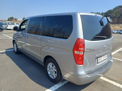 Hyundai Grand Starex