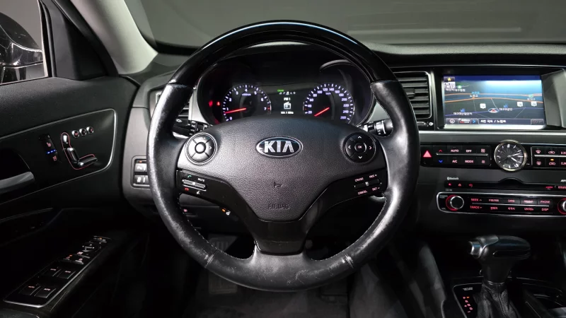 Kia K9