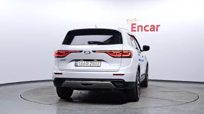 Renault QM6