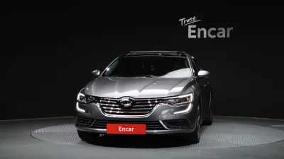 Renault SM6
