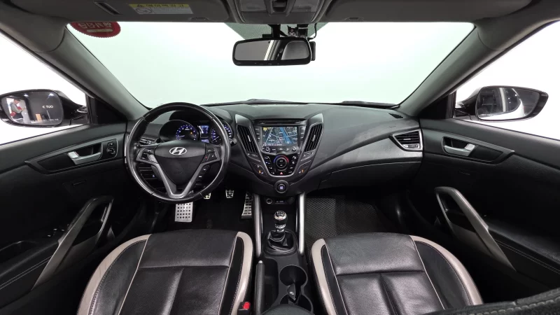 Hyundai Veloster