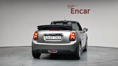 MINI Cooper Convertible