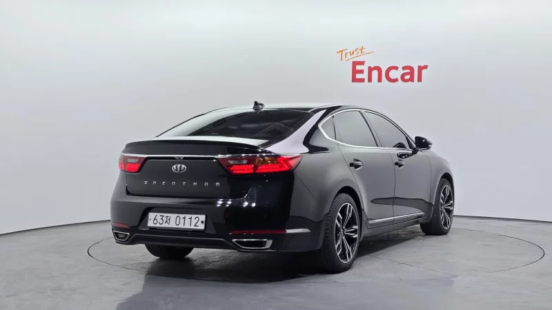 Kia K7