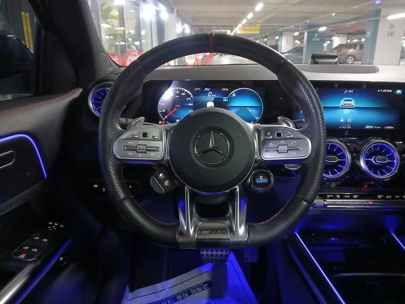 Mercedes-Benz GLA-Class