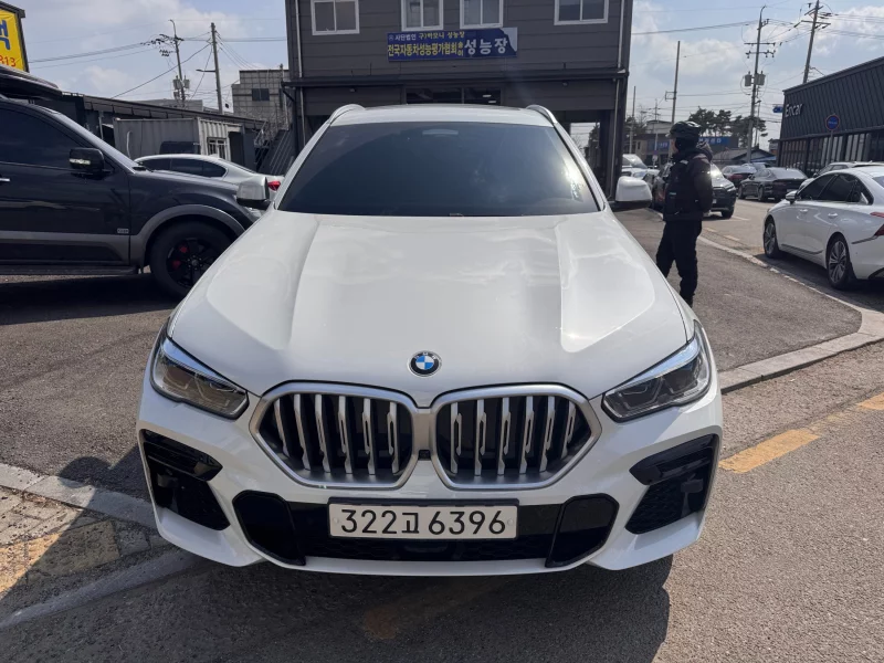 BMW X6