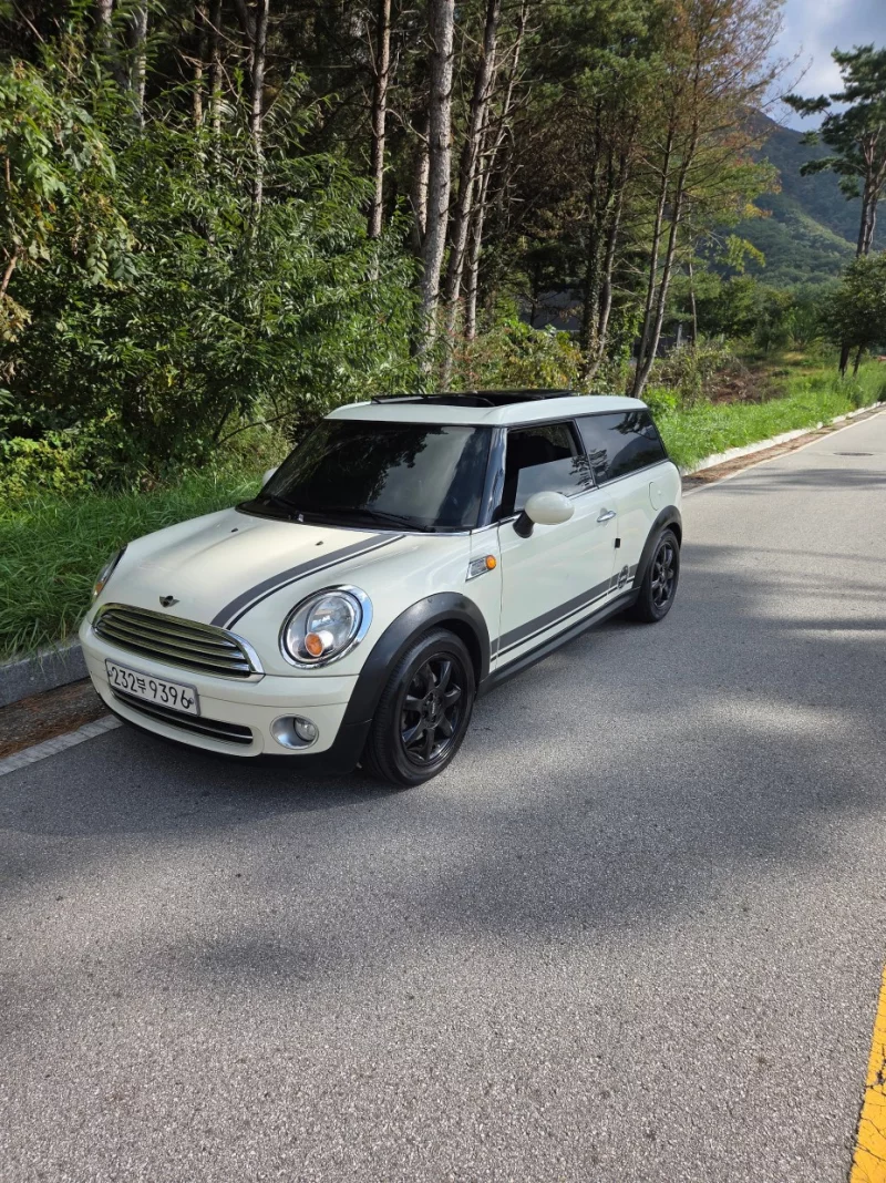 MINI Clubman