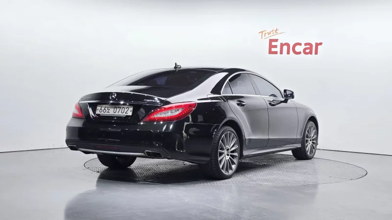 Mercedes-Benz CLS-Class