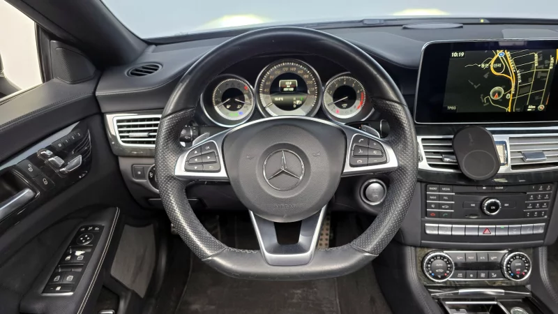 Mercedes-Benz CLS-Class