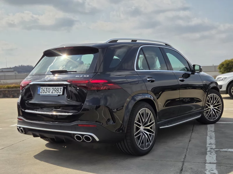 Mercedes-Benz GLE-Class