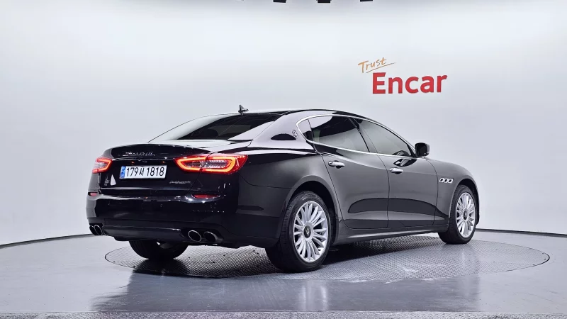 Maserati QUATTROPORTE