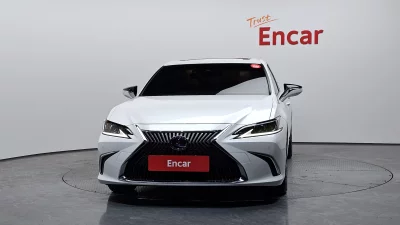 Lexus ES300h