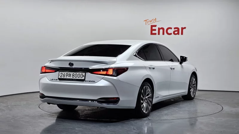 Lexus ES300h