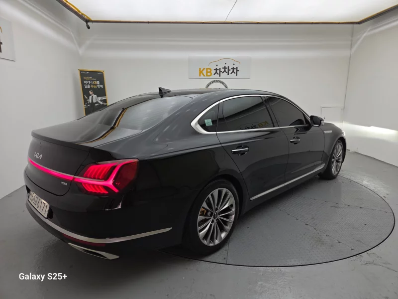 Kia K9