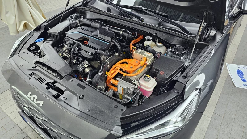 Kia K8