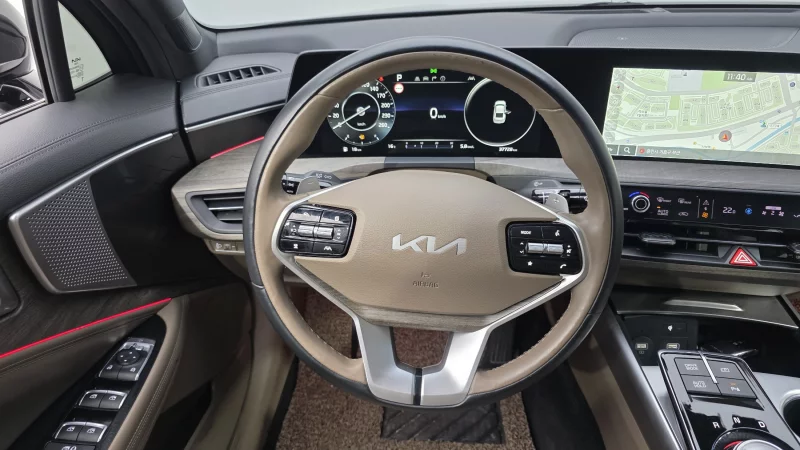 Kia K8